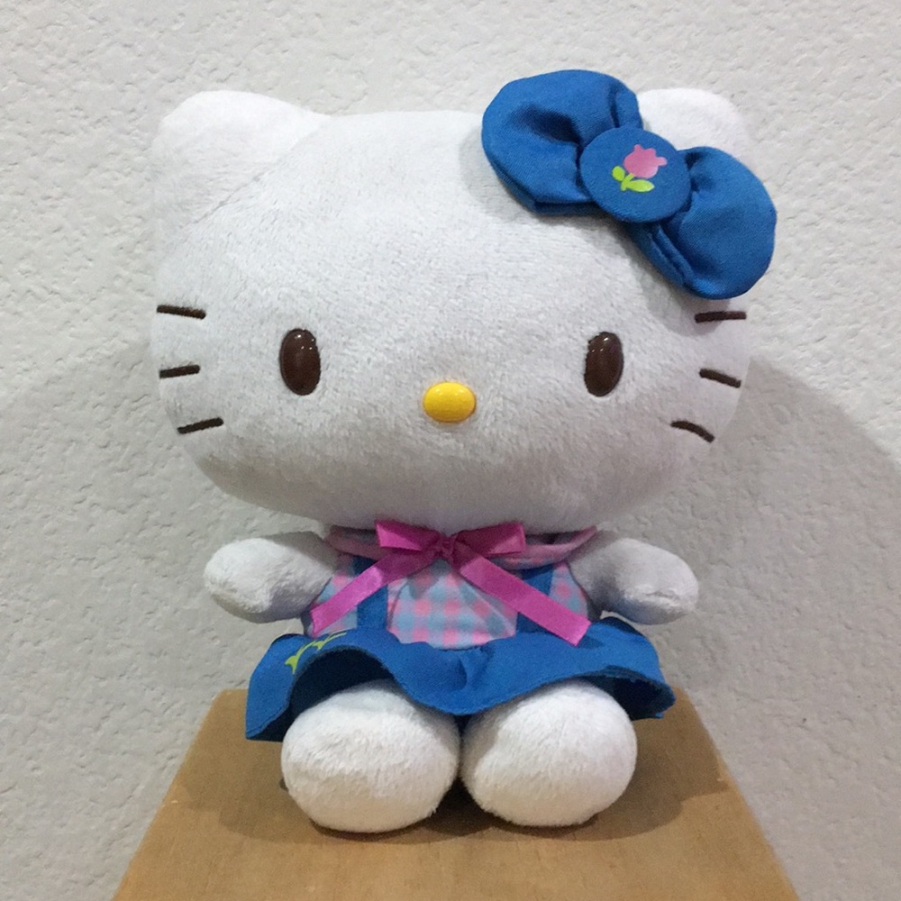 ❣️RARE HELLO KITTY❣️COLLECTION BY SANRIO HARD TO FIND PRETTY CUTE PLUSH TOY . - Picture 8 of 8